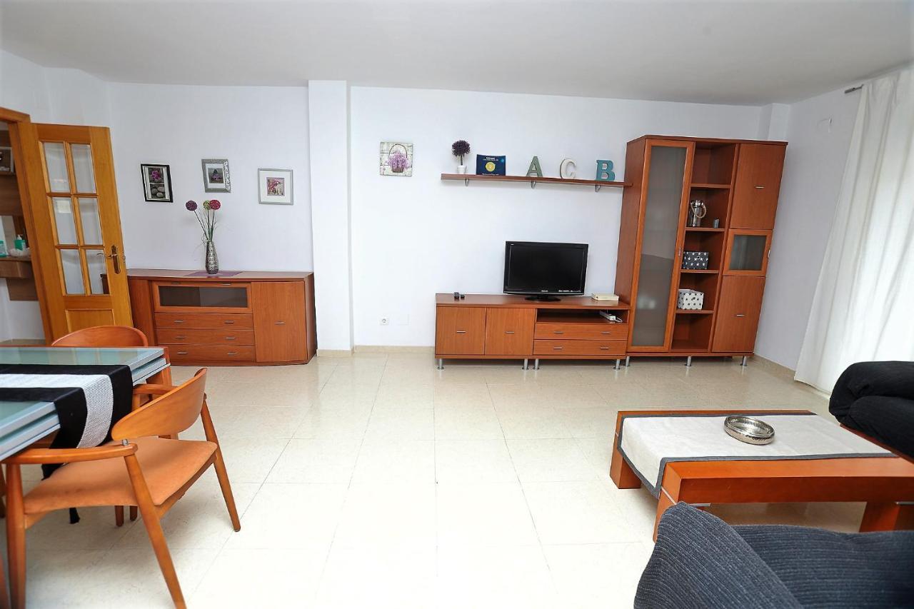 Apartamento Placa Jardi 카라펠 외부 사진