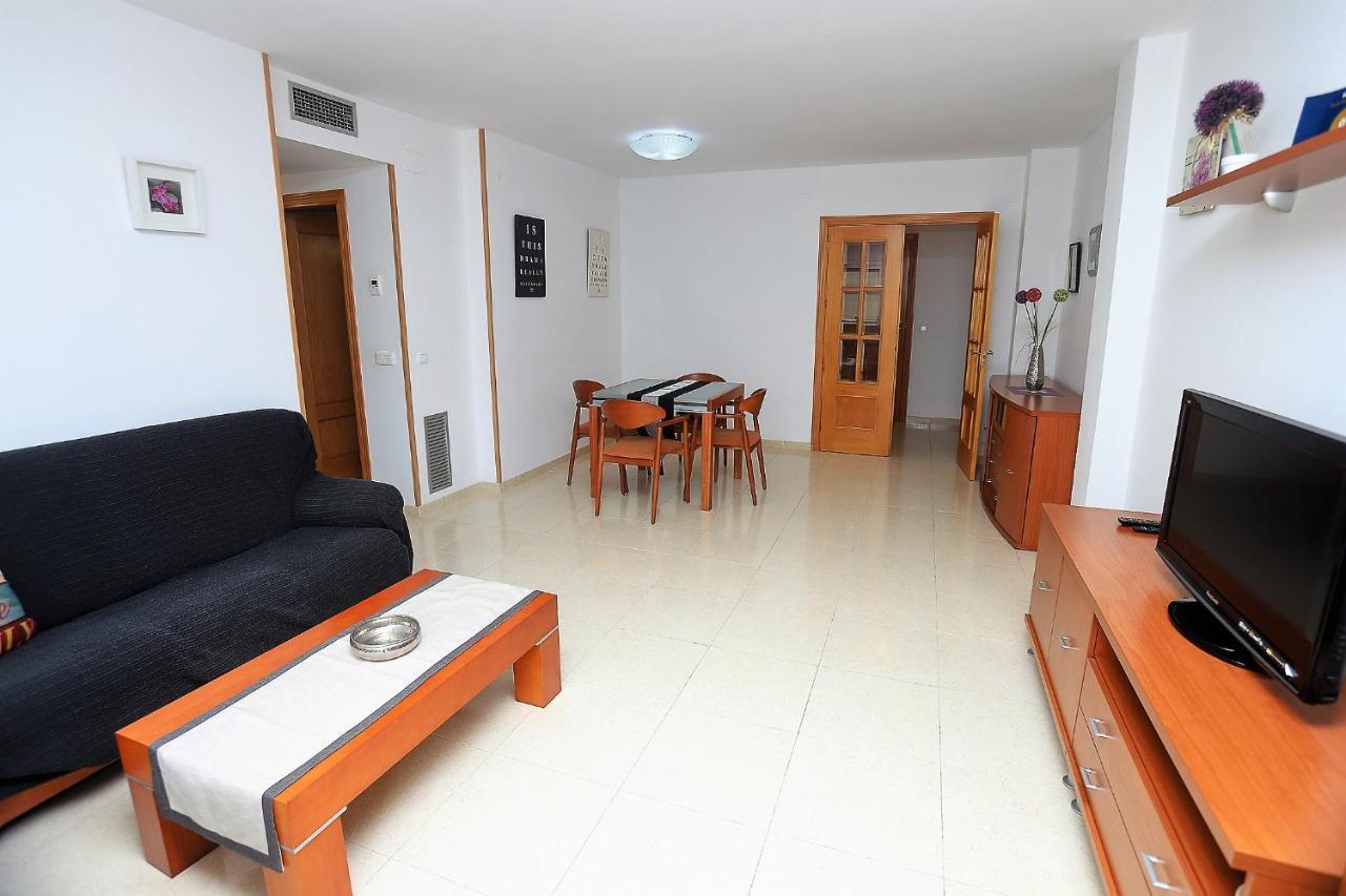 Apartamento Placa Jardi 카라펠 외부 사진