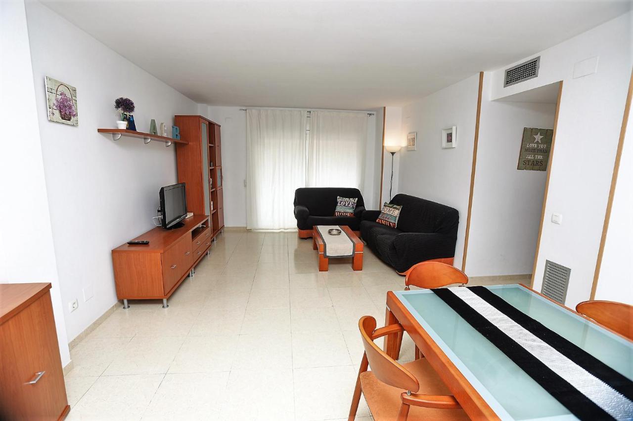 Apartamento Placa Jardi 카라펠 외부 사진
